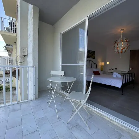 Casa Leon Malta Hotel Saint Julian's Exterior photo
