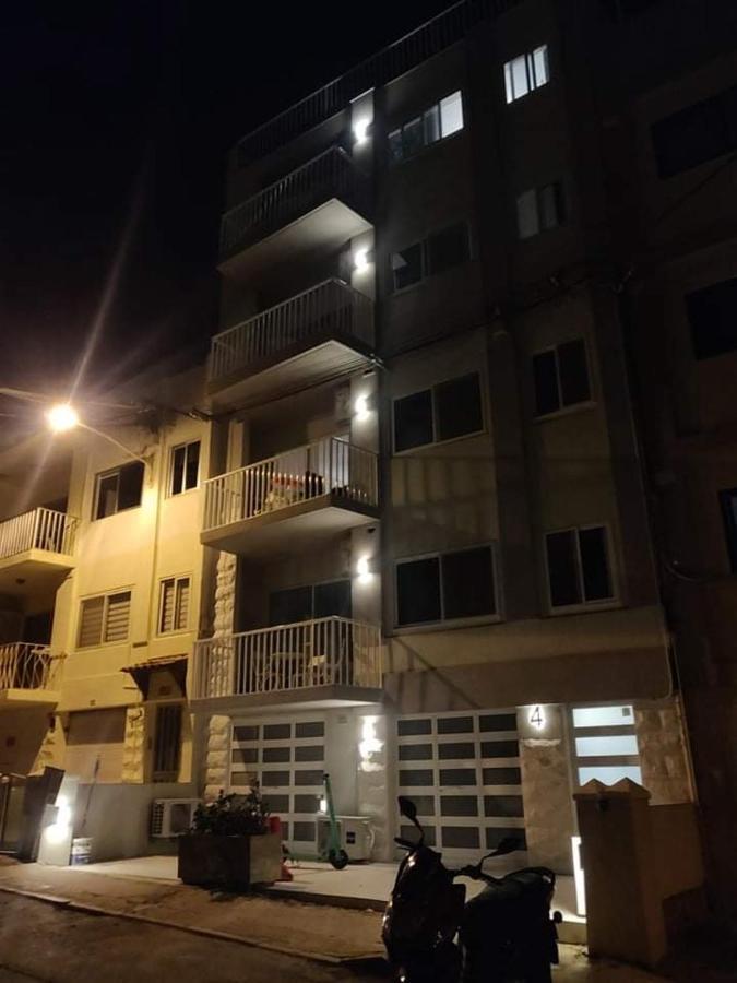 Casa Leon Malta بيت ضيافة سانت جوليان